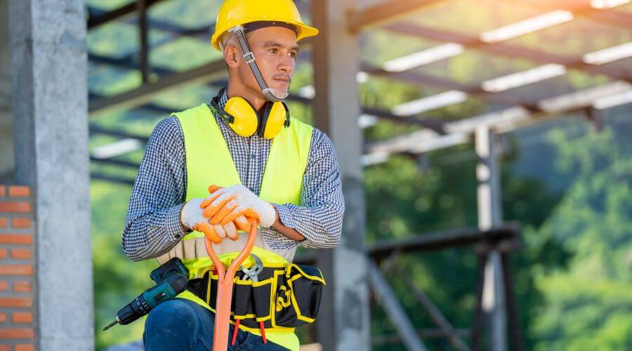 Expert Emergency Roof Repairs services in Oakford, IL